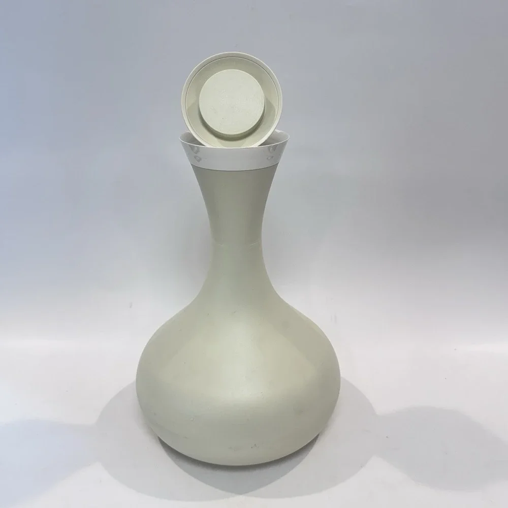 Vintage Therm Ware by‎ David Douglas Genie Bottle Caraffe w Lid White Ivory USA